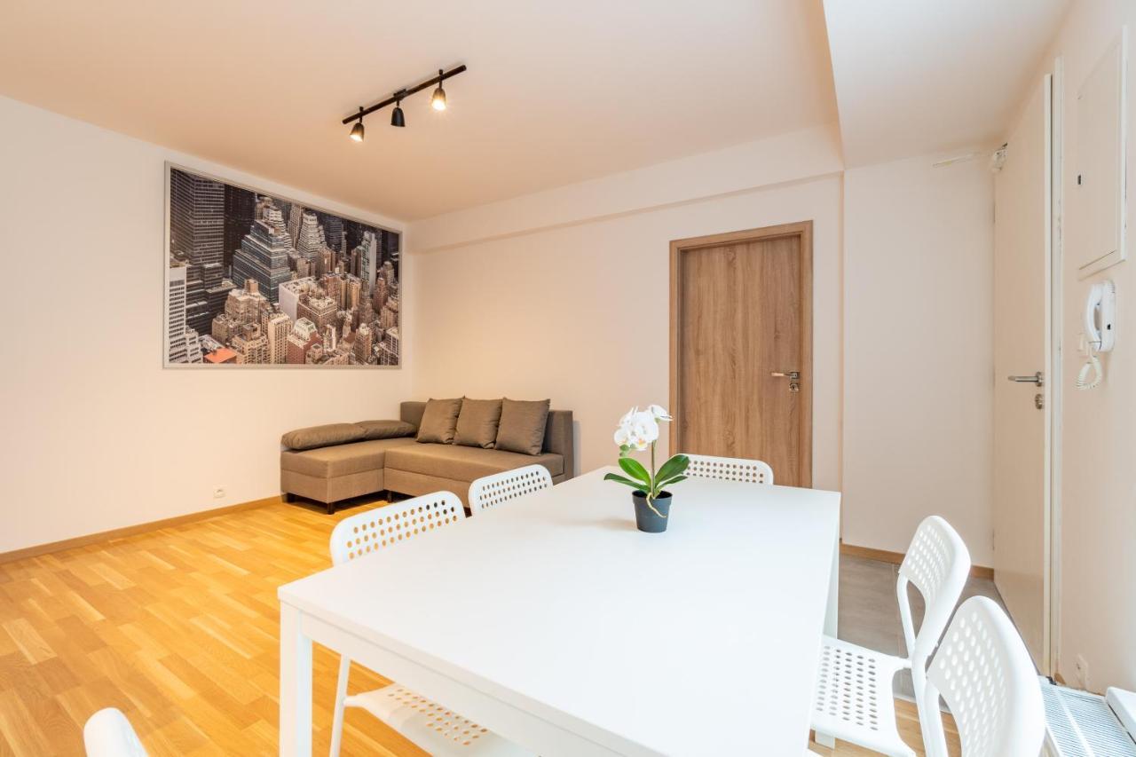 Brand New Two Room Apartment #64 In Elite Rezidence With Free Secure Parking Prague Exterior photo